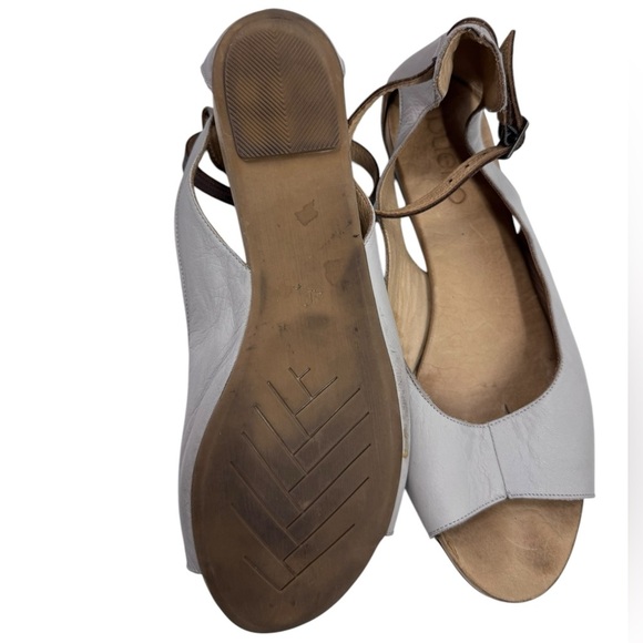 Bueno soft leather flats with open toe and ankle strap 41 - Picture 7 of 7